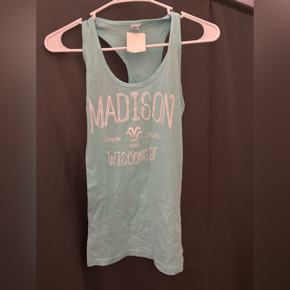 Madison, Wisconsin Tank Top Juniors Size Medium NWT